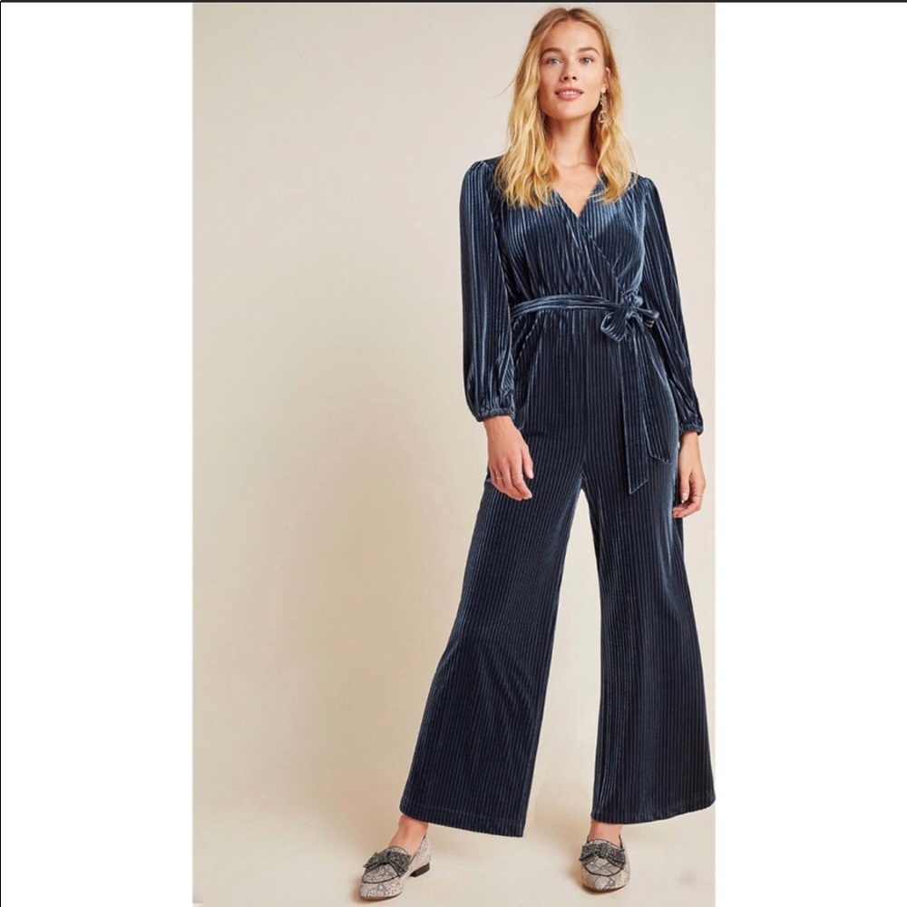 Exquisite velvet Anthropologie (Ali & Jay) Romper.
